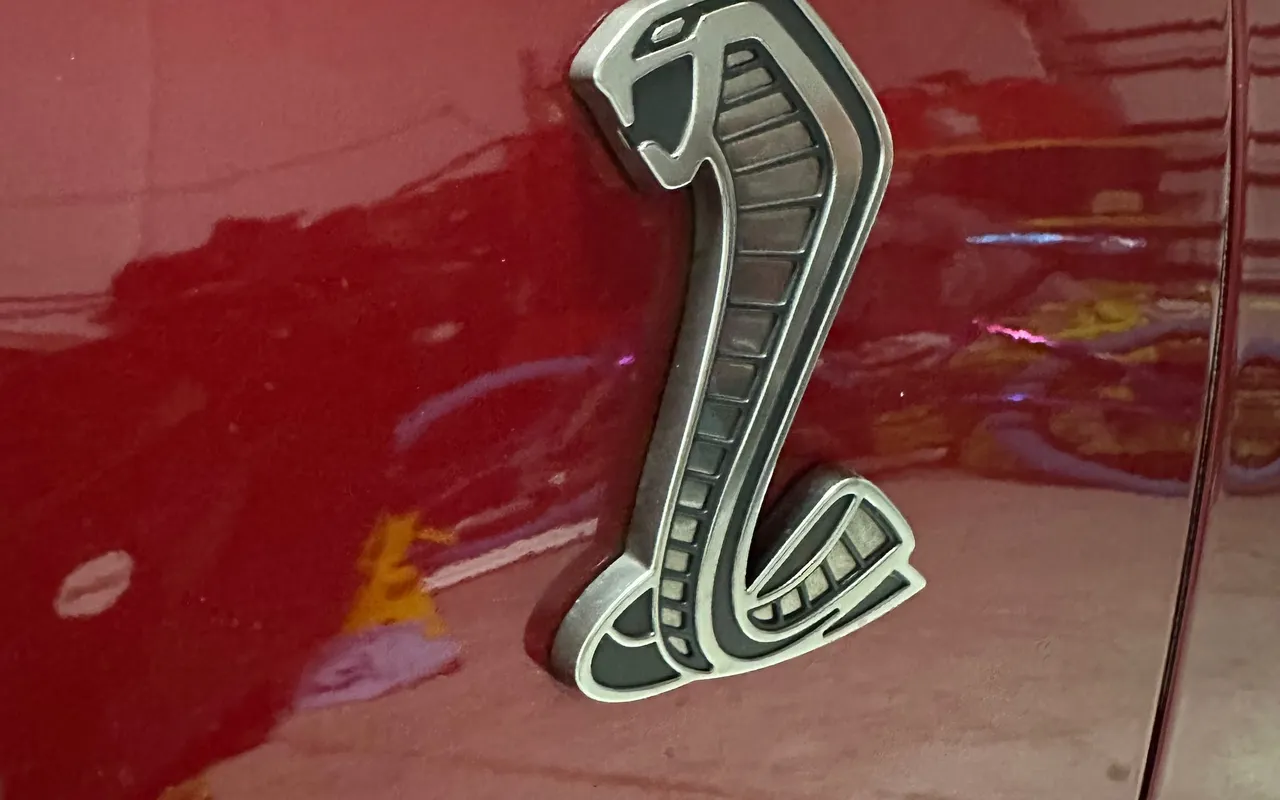 2020 Ford Mustang Shelby GT500 - Secondary View