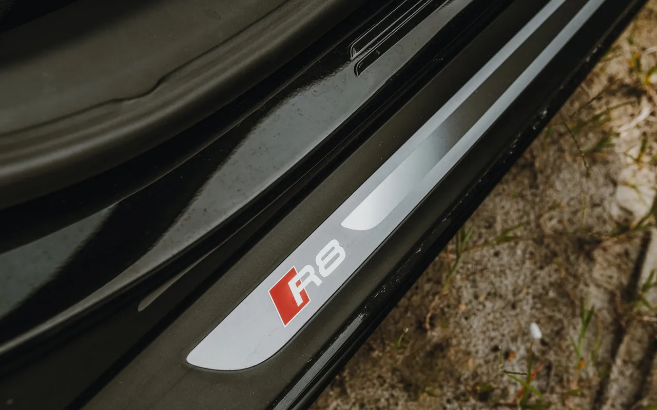 2023 Audi R8 V10 Performance - Secondary View