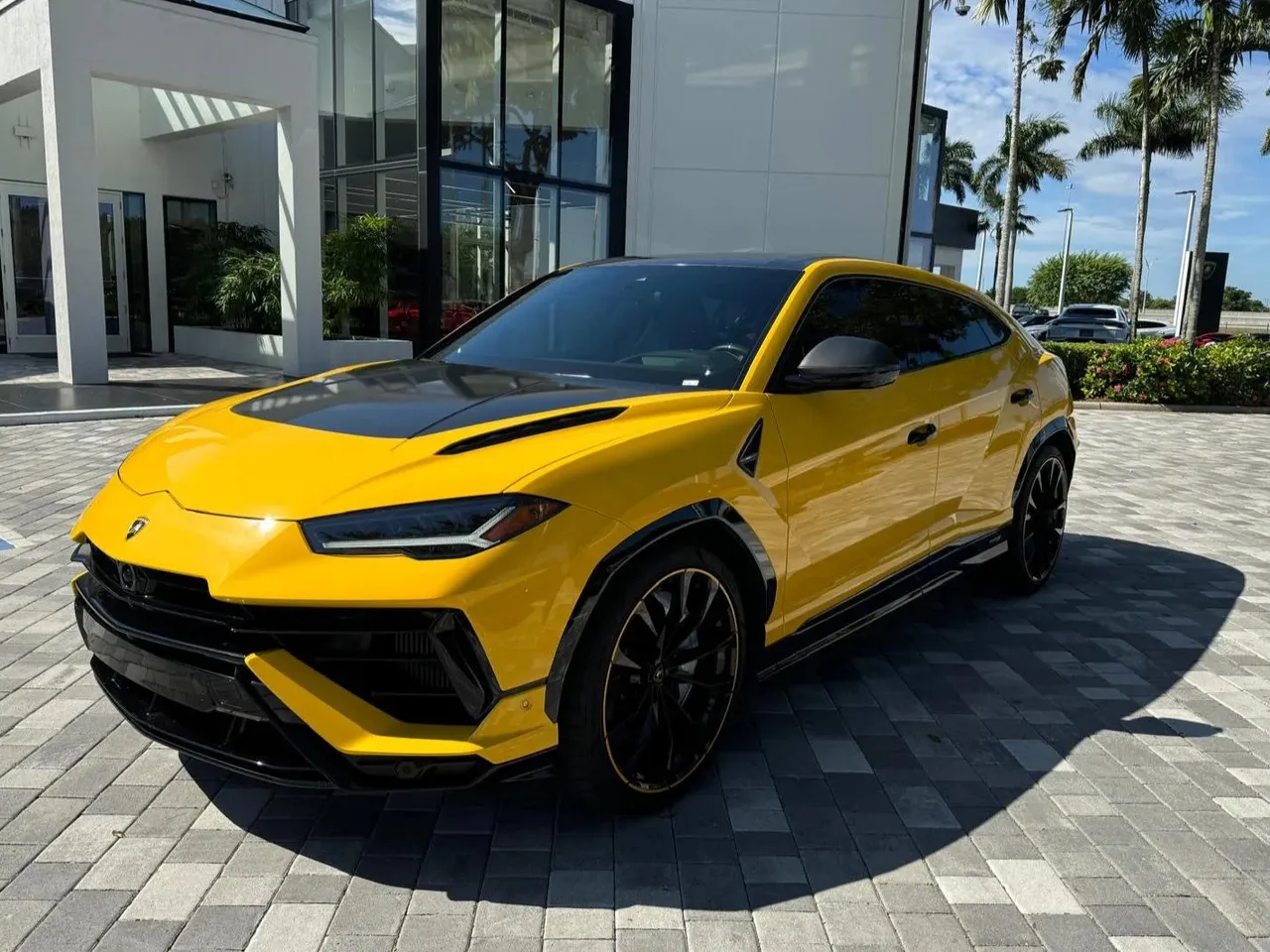 2024 Lamborghini Urus S